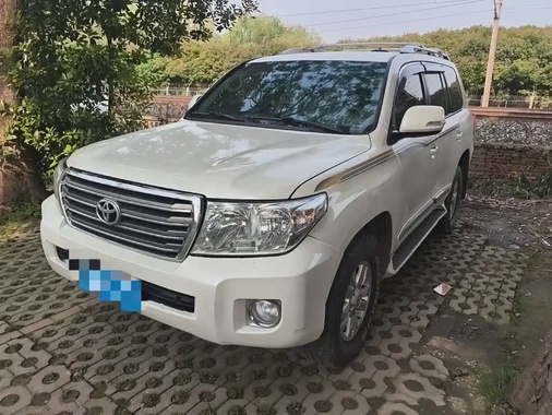 Toyota Land Cruiser 2015