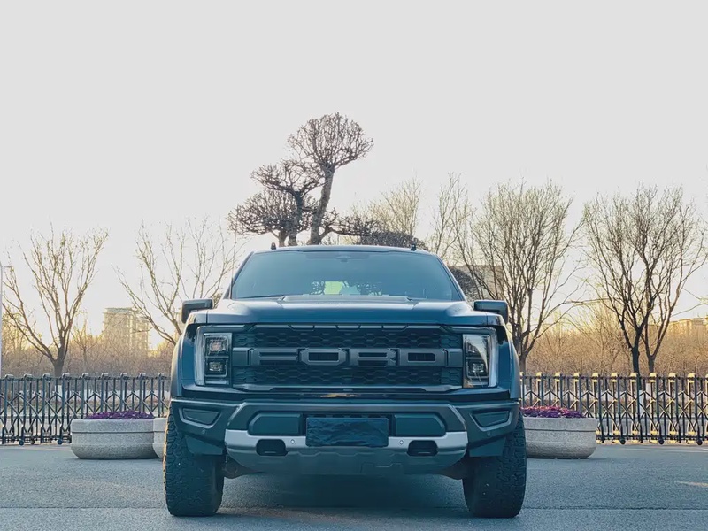 Ford F-150 Raptor