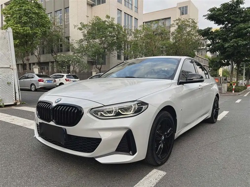 BMW 1 Series 2021