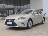 Lexus ES 2017