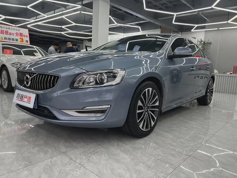 Volvo S60