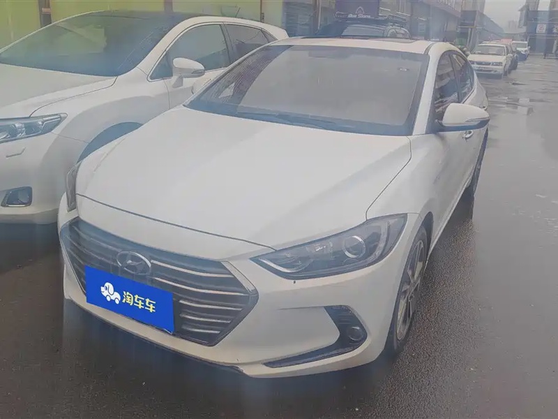 Hyundai Elantra