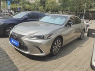 Lexus ES 2024