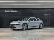 Zeekr 001 2023