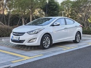 Hyundai Elantra 2016