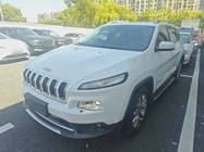 Jeep Cherokee 2016
