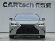 Lexus ES 2024