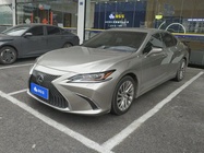 Lexus ES 2018