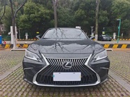 Lexus ES 2021