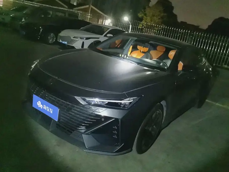 Changan UNI-V
