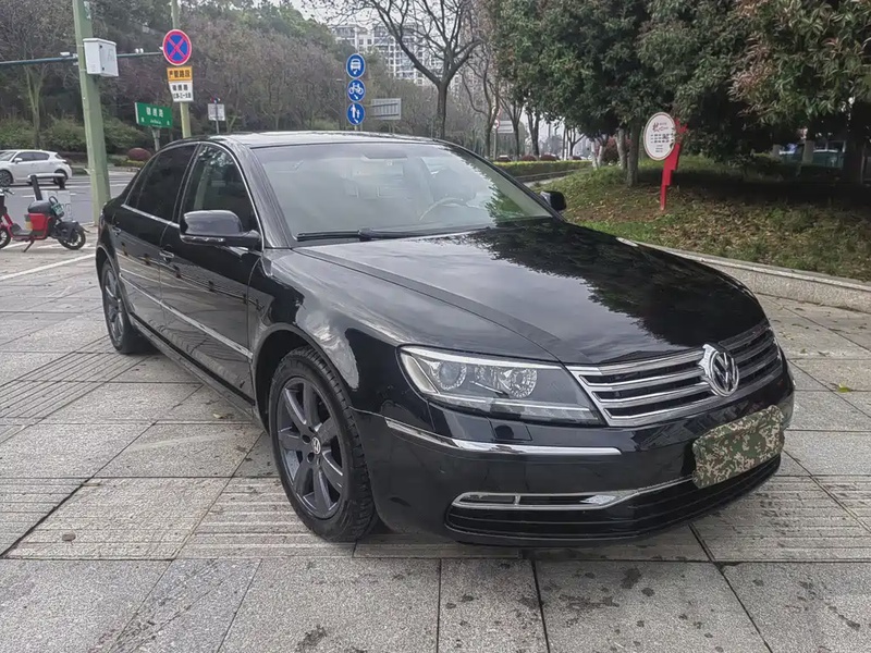 Volkswagen Phaeton