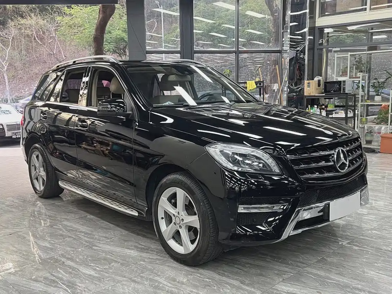 Mercedes-Benz M-Class