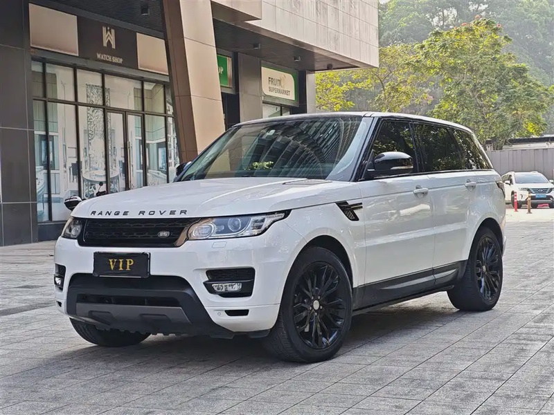 Land Rover Sport