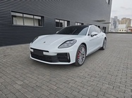 Porsche Panamera 2025