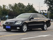Toyota Crown 2010