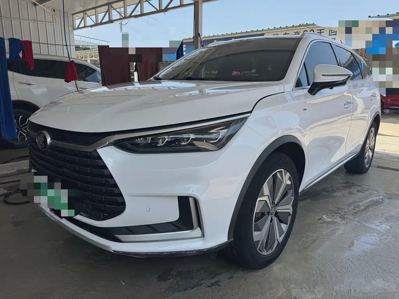 BYD Tang