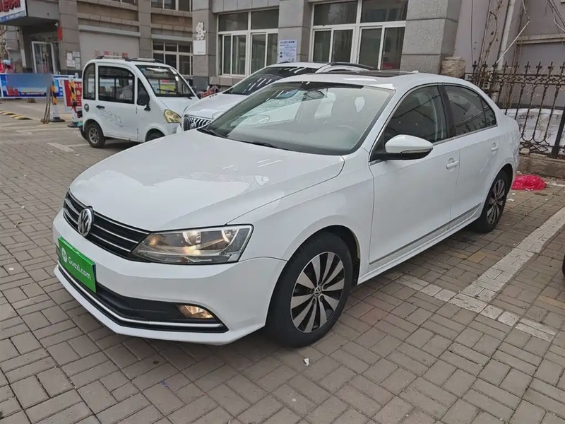 Volkswagen Sagitar