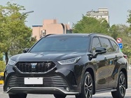 Toyota Crown Kluger 2022