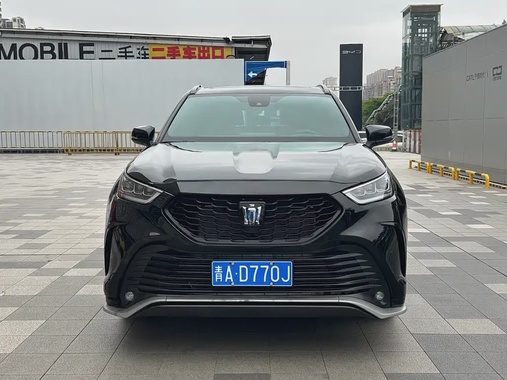 Toyota Crown Kluger 2022