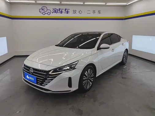 Nissan Teana 2023