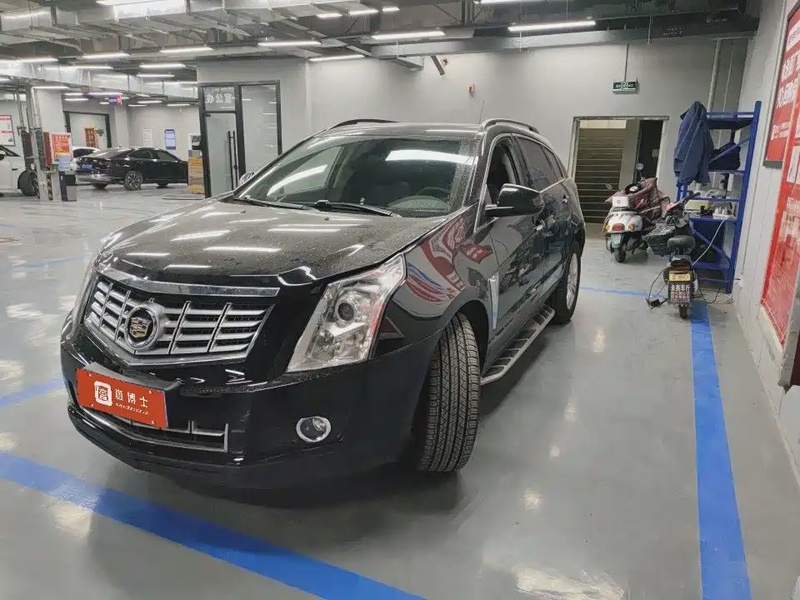 Cadillac SRX