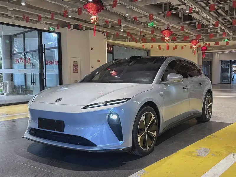 NIO ET5T