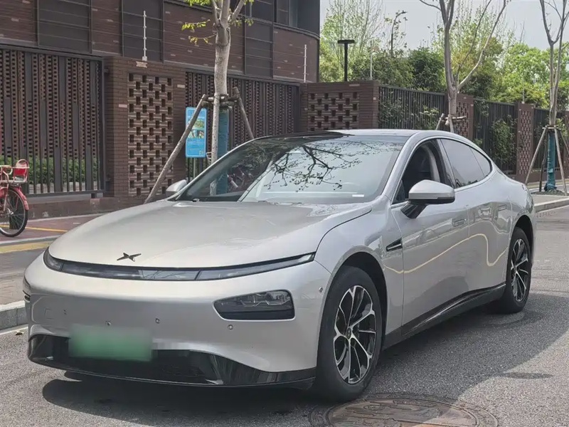XPeng P7