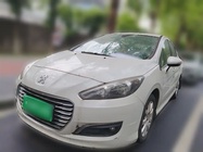 Peugeot 308 2016