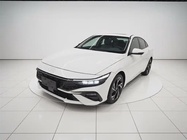 Hyundai Elantra 2024