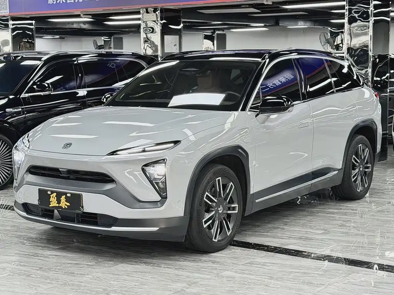 NIO ES6
