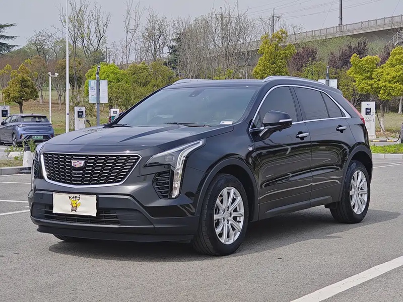 Cadillac XT4