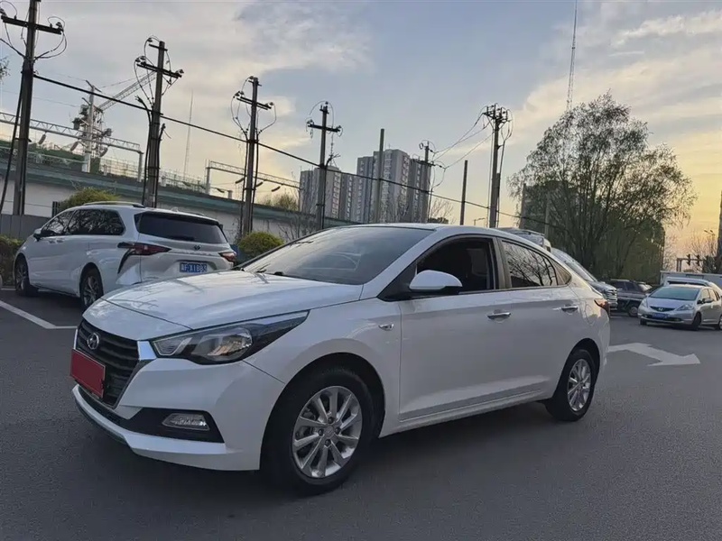 Hyundai Verna