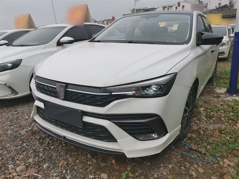Roewe i5