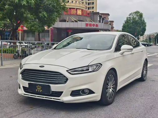 Ford Mondeo 2015