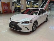 Lexus ES 2019