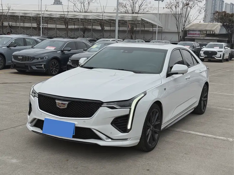 Cadillac CT4