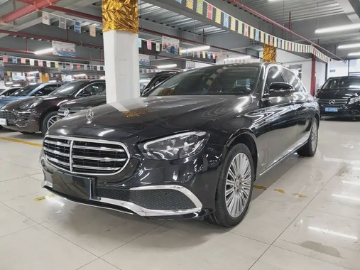 Mercedes-Benz E-Class 2022