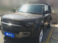 Land Rover Defender 2024