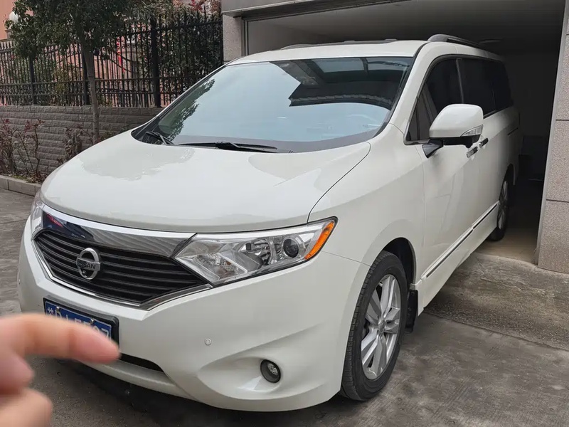 Nissan Quest