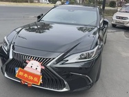 Lexus ES 2019