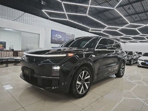 Li Auto L8 2024