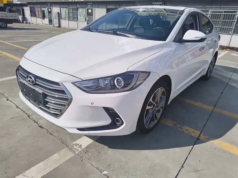 Hyundai Elantra