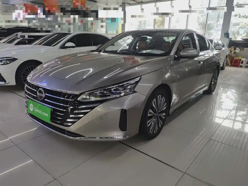 Nissan Teana 2022