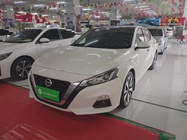 Nissan Teana 2022