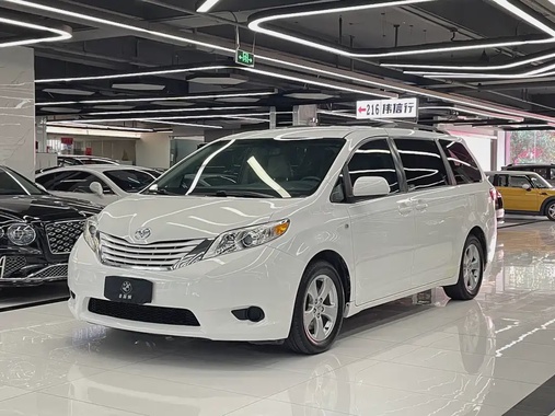 Toyota Sienna 2016