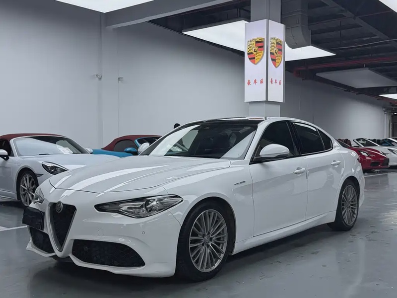 Alfa Romeo Giulia