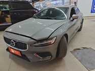 Volvo S60 2022
