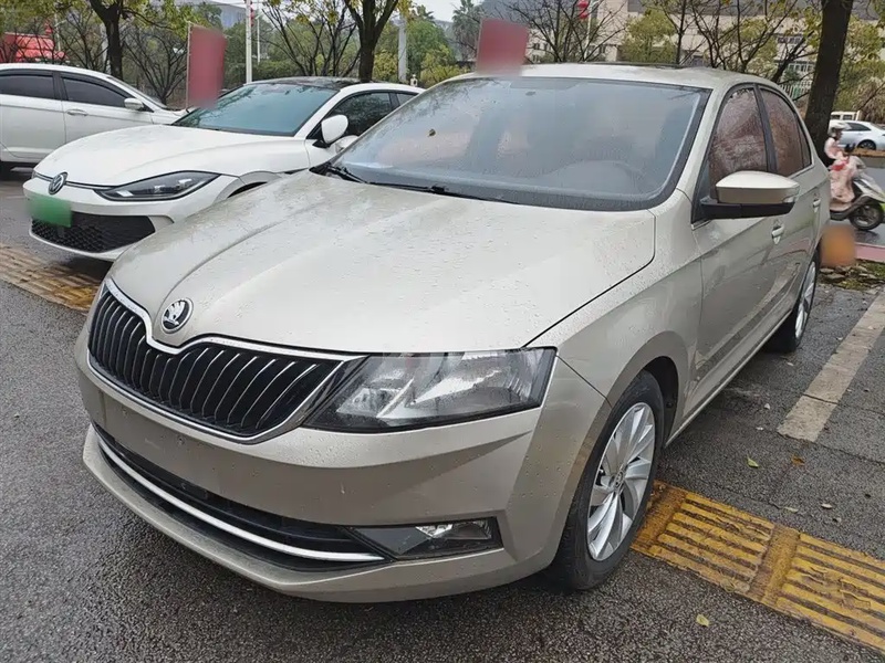 Skoda Rapid