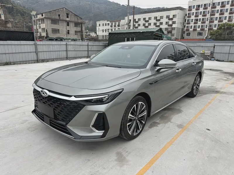 Chery Arrizo 8