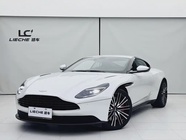 Aston Martin DB11 2019